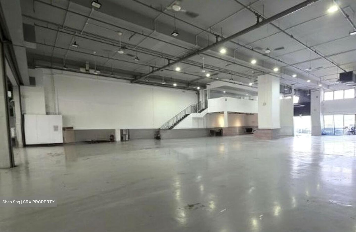 Carros Centre (D25), Factory #517373341